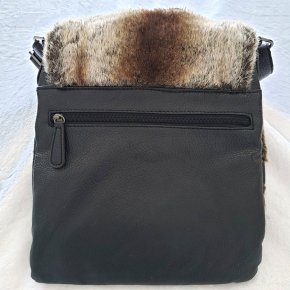 KGB Studio Faux Fur & Leather Crossbody Bag--NWOT - Picture 2 of 15